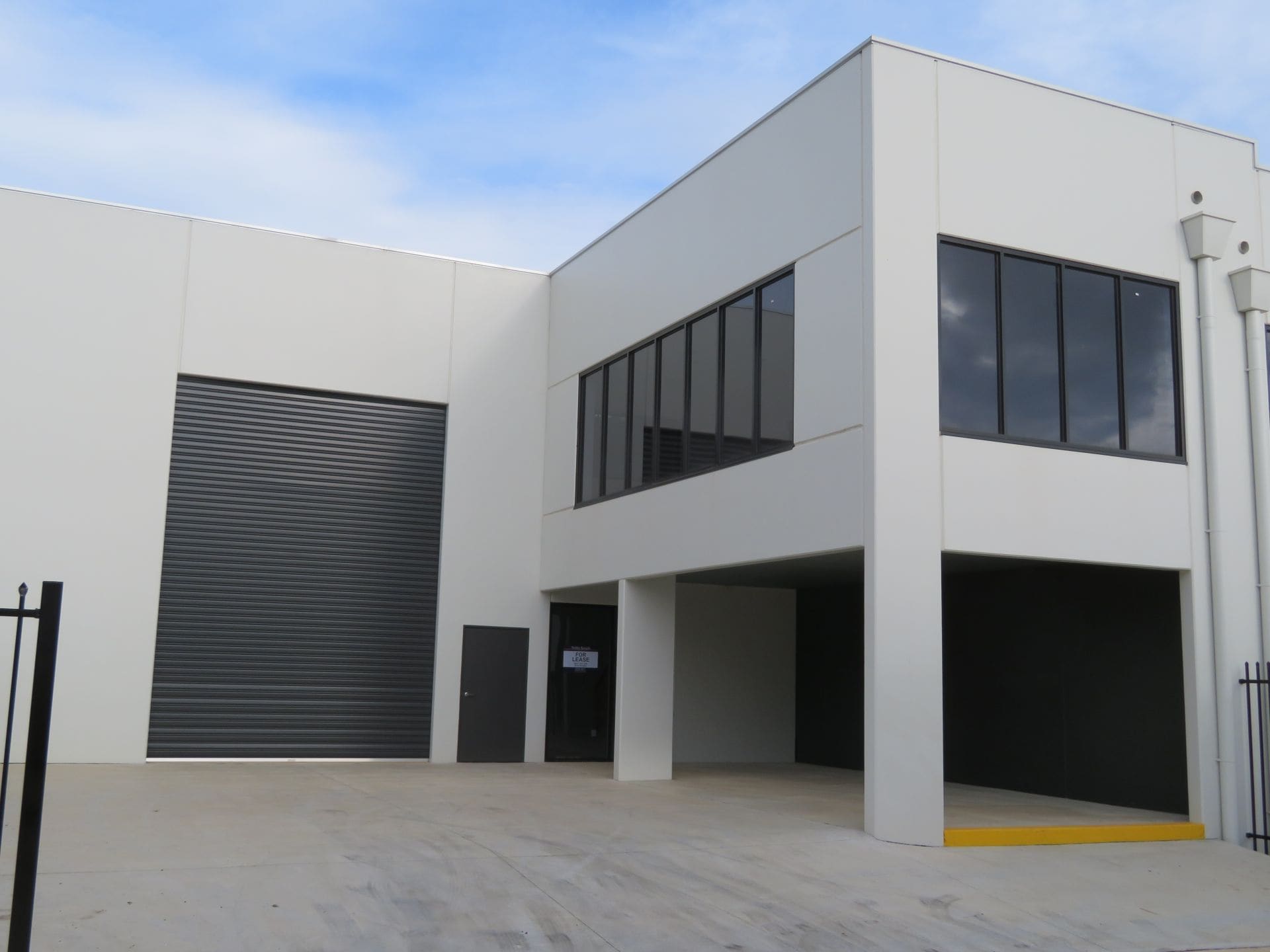 2-10 Corvette Pl, Kilsyth for lease Building Photo- Image 1 of 3