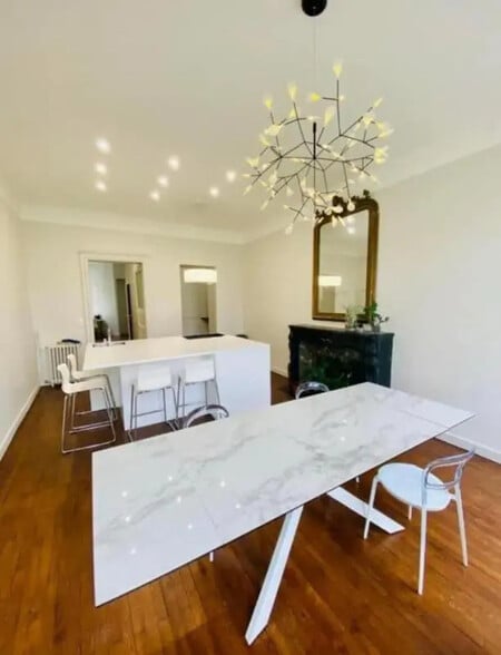 10 Quai Turenne, Nantes for lease - Interior Photo - Image 2 of 9