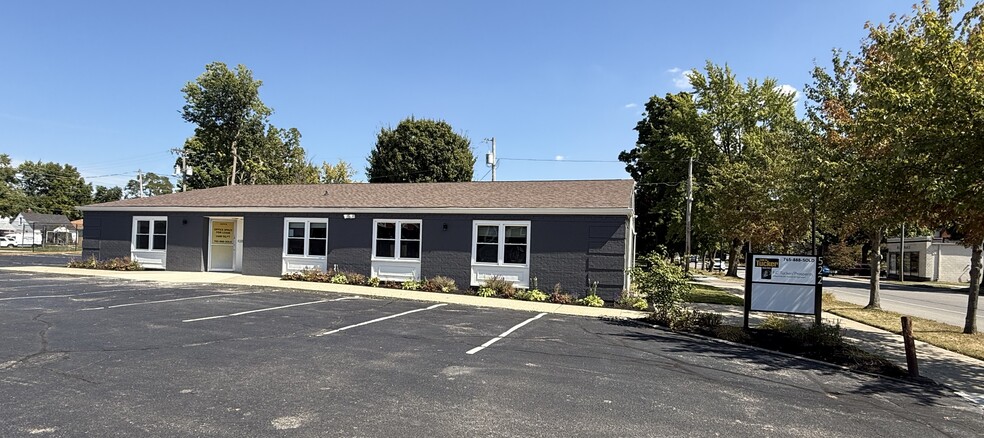 522 W 8th St, Anderson, IN for lease - Building Photo - Image 1 of 22