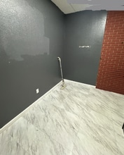 1515 Aurora Dr, San Leandro, CA for lease Interior Photo- Image 1 of 1