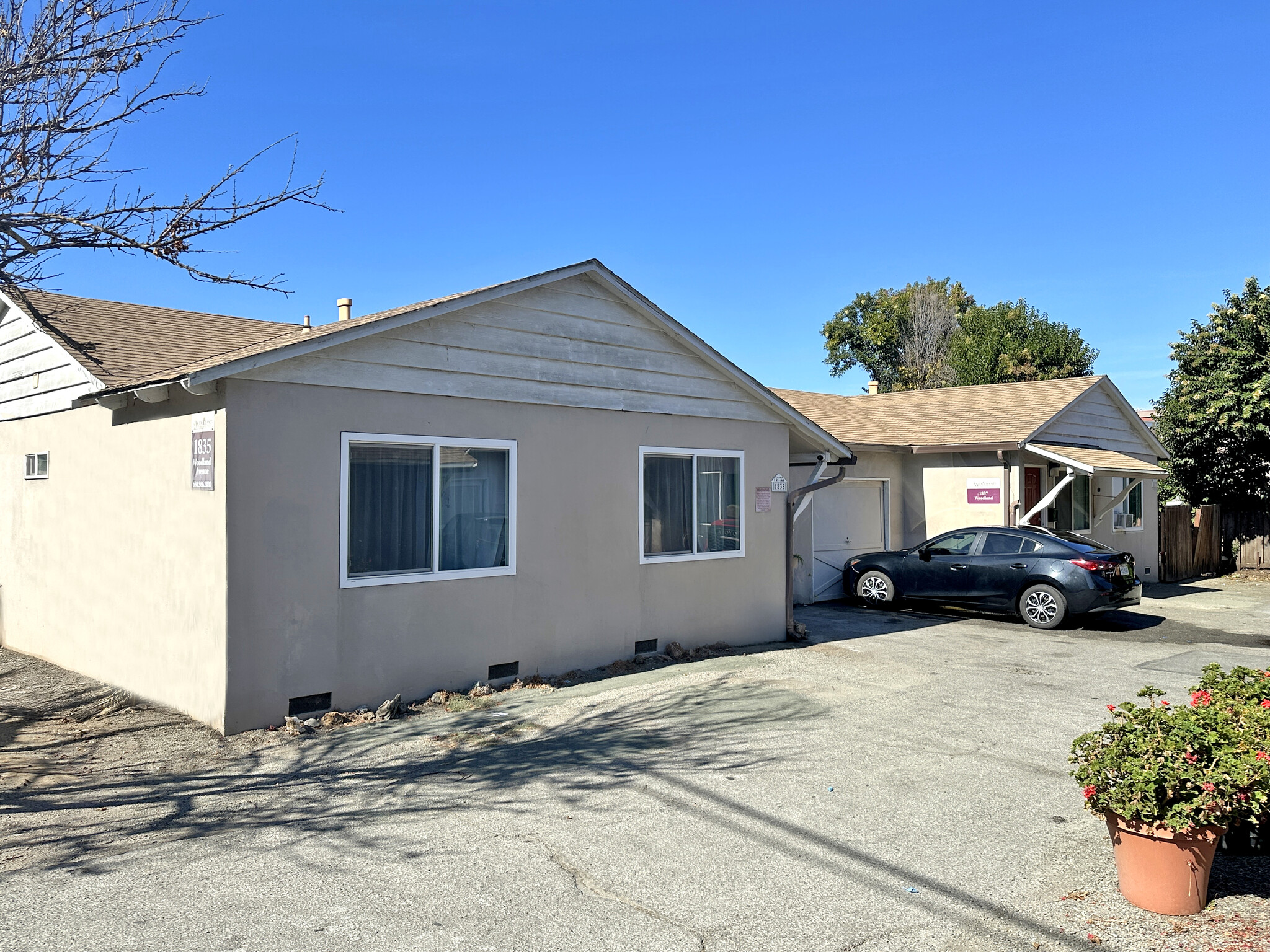 1835 Woodland Ave, East Palo Alto, CA for sale Primary Photo- Image 1 of 5