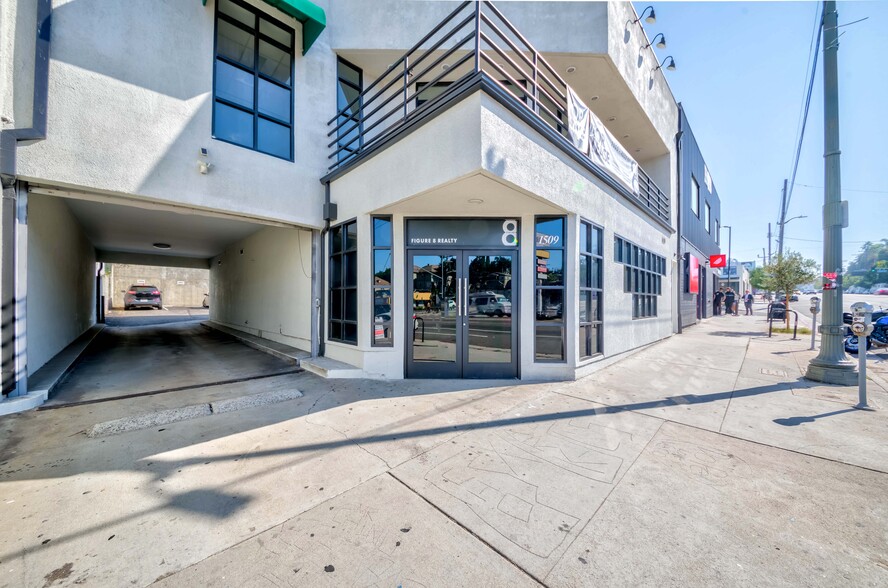 1509 W Sunset Blvd, Los Angeles, CA for lease - Building Photo - Image 2 of 15