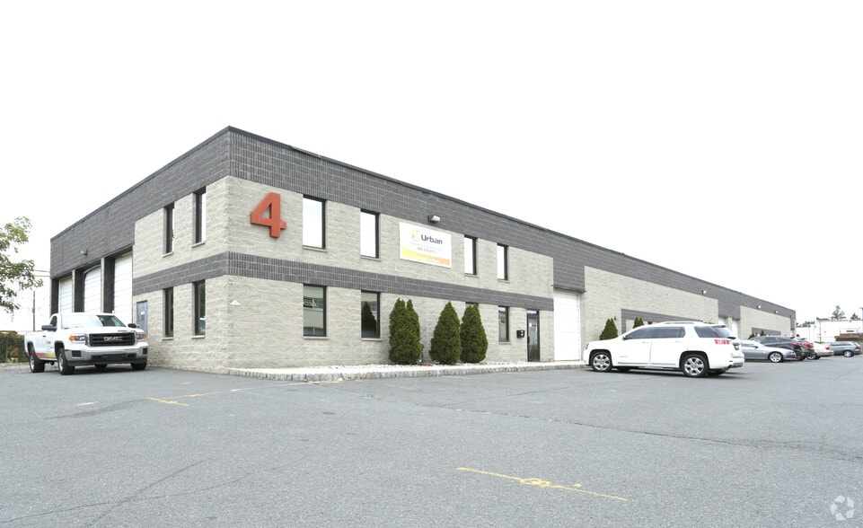 4 Mark Rd, Kenilworth, NJ for sale - Primary Photo - Image 1 of 10