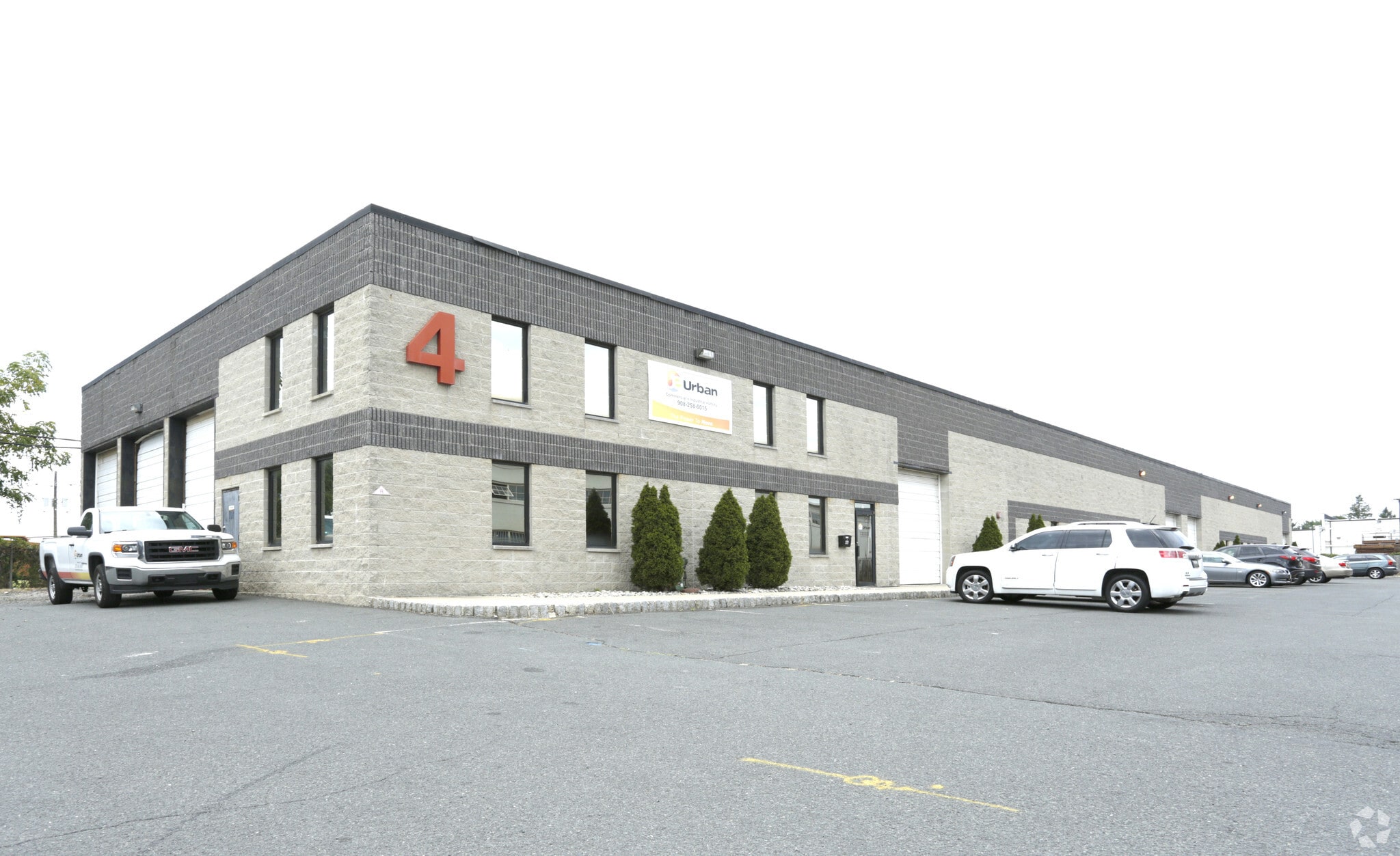 4 Mark Rd, Kenilworth, NJ for sale Primary Photo- Image 1 of 11