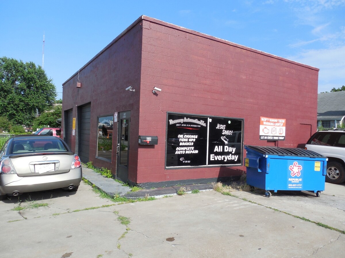 640 W Walnut St, Springfield, MO for sale Primary Photo- Image 1 of 1