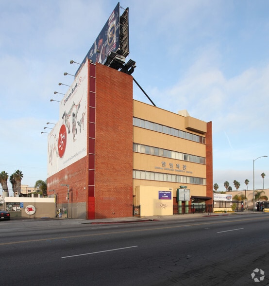 981 S Western Ave, Los Angeles, CA for lease - Building Photo - Image 2 of 2