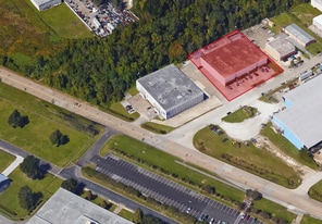 4120-4126 Poche Ct W, New Orleans LA - Warehouse