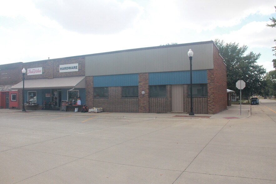 105115 S Green Ave, Primghar, IA 51245 Retail for Sale