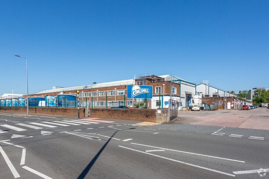 Maes Y Coed Rd, Cardiff, CF14 4UZ