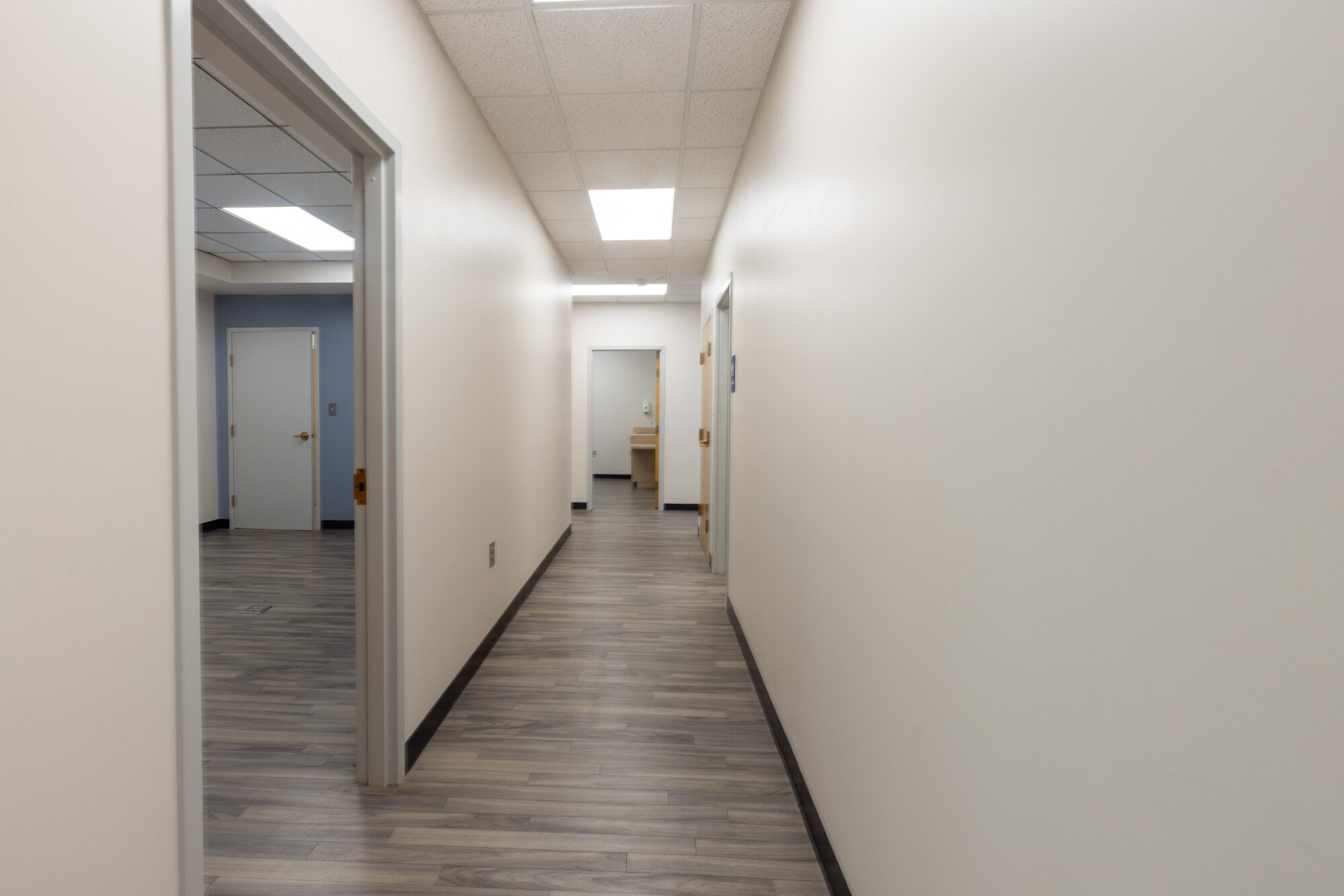 Suite G Interior Photo 12