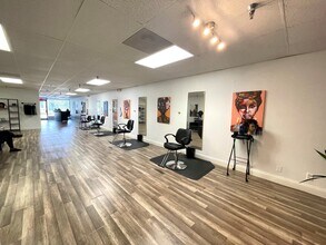 4301 W Sunrise Blvd, Plantation, FL for lease Interior Photo- Image 2 of 3