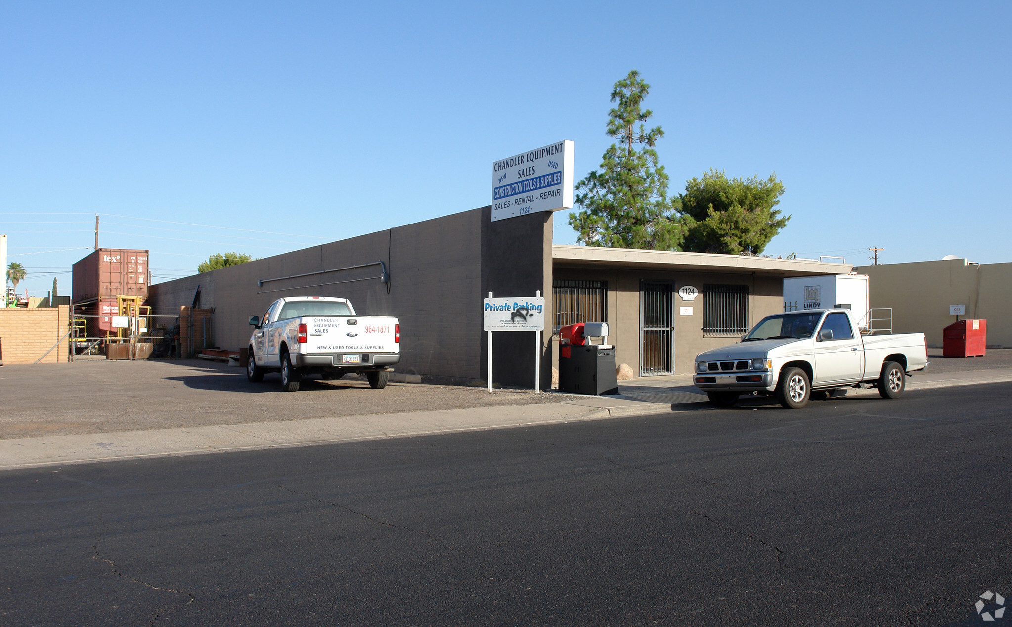 1124 S Center St, Mesa, AZ for sale Primary Photo- Image 1 of 1