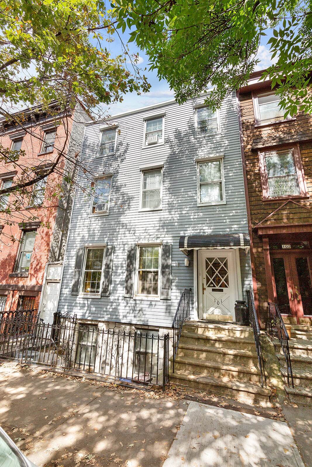 101 Noble St, Brooklyn, NY for sale Primary Photo- Image 1 of 1