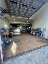 165 Hackensack St, East Rutherford, NJ for lease Interior Photo- Image 1 of 2