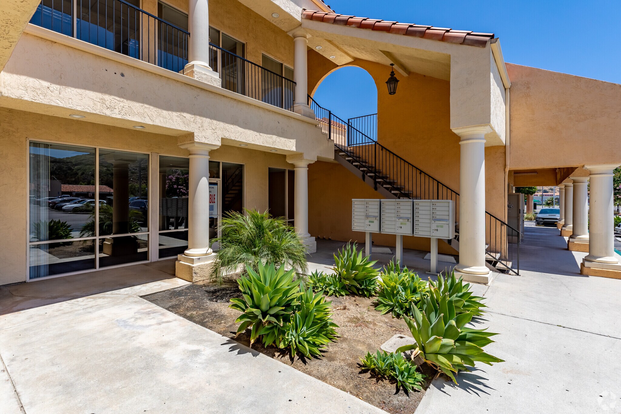 29842992 Jamacha Rd, El Cajon, CA 92019 Plaza Rancho San Diego