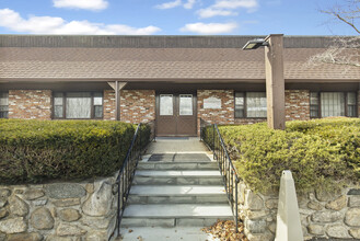 649 Amity Rd, Bethany, CT for lease Building Photo- Image 1 of 5