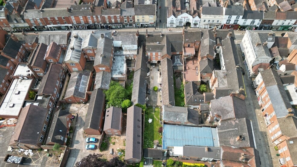 Long Street & Bakers Court portfolio of 2 properties for sale on LoopNet.com - Building Photo - Image 3 of 4