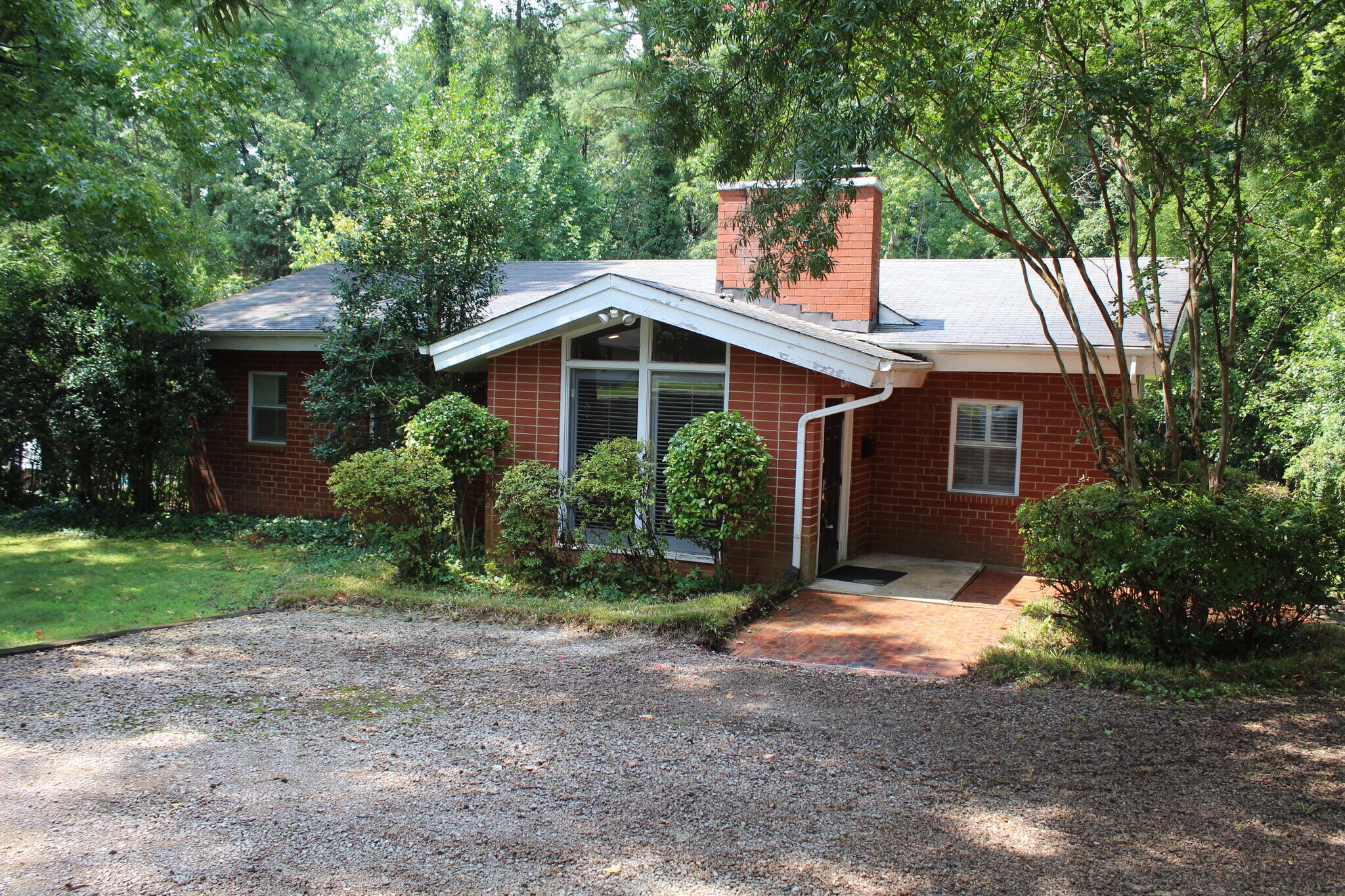 1329 Ridge Rd, Raleigh, NC for sale Primary Photo- Image 1 of 1