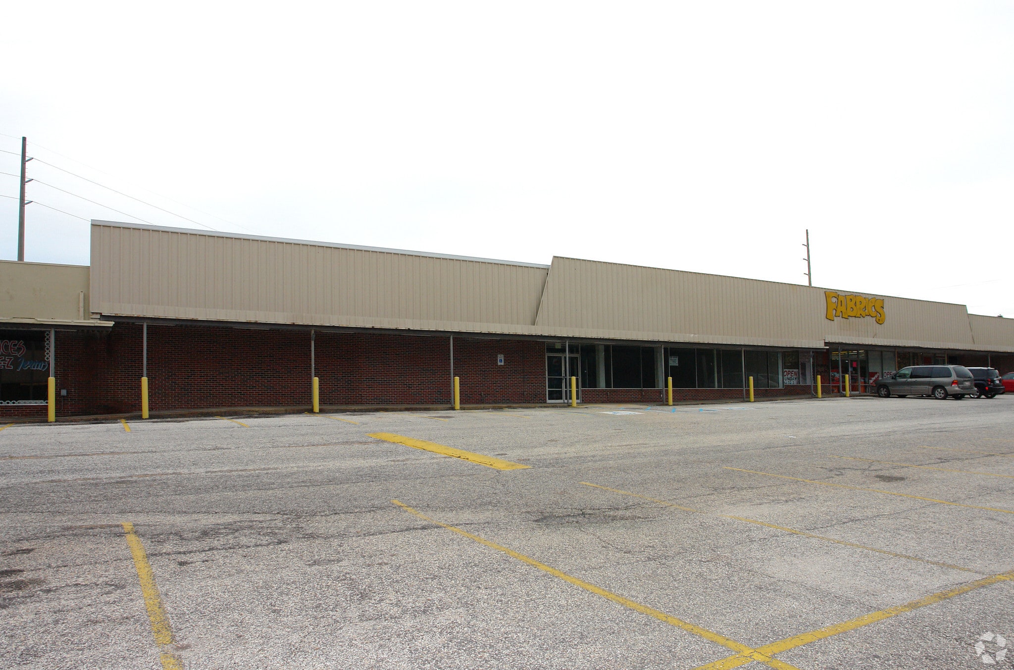 5301 Moffett Rd, Mobile, AL 36618 Overlook Shopping Center