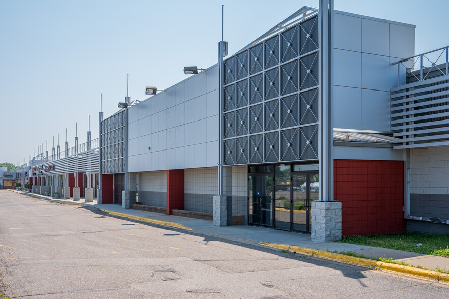 Westview Shopping Center - Drive Through Restaurant