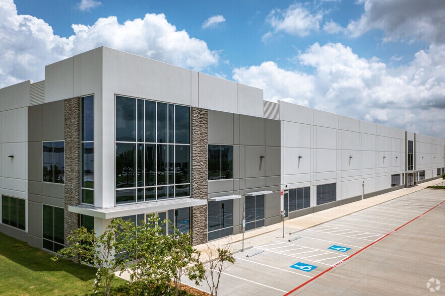 5810 W Fuqua St, Houston, TX for sale - Primary Photo - Image 1 of 1