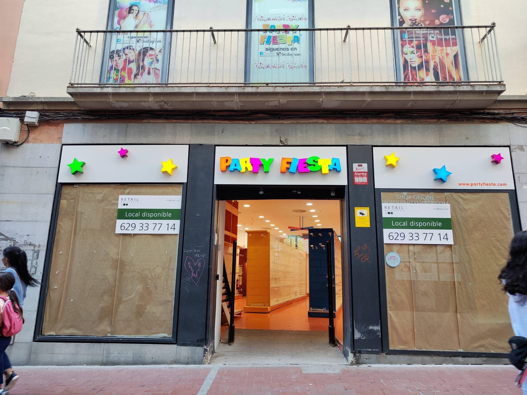 Retail in Terrassa, Barcelona for lease Primary Photo- Image 1 of 7