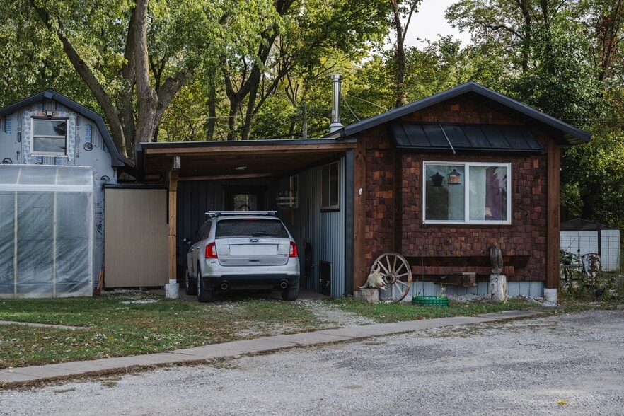 225 S Barnett, Nauvoo, IL for sale - Building Photo - Image 3 of 18