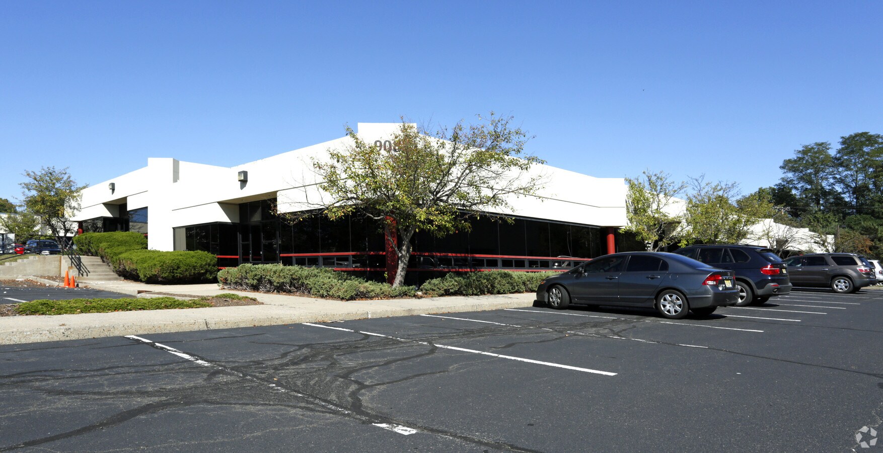 908 Oak Tree Rd, South Plainfield, NJ 07080 Office for Lease