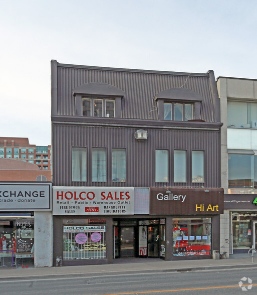 514-516 Yonge St, Toronto, ON for lease - Building Photo - Image 3 of 3