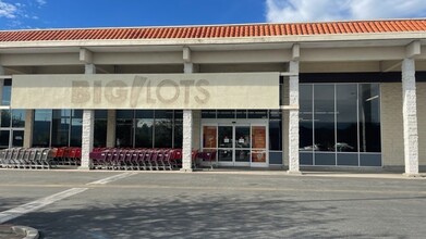 2495-2597 Sycamore Dr, Simi Valley, CA for lease Building Photo- Image 2 of 3