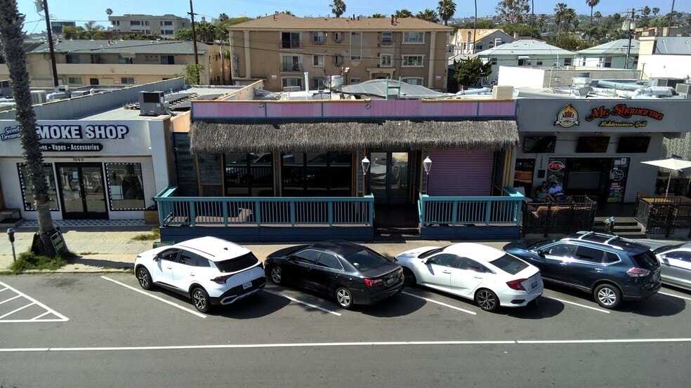 1050 Garnet Ave, San Diego, CA for lease - Building Photo - Image 1 of 8