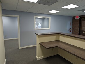 1800 E High St, Pottstown, PA for lease Lobby- Image 1 of 13