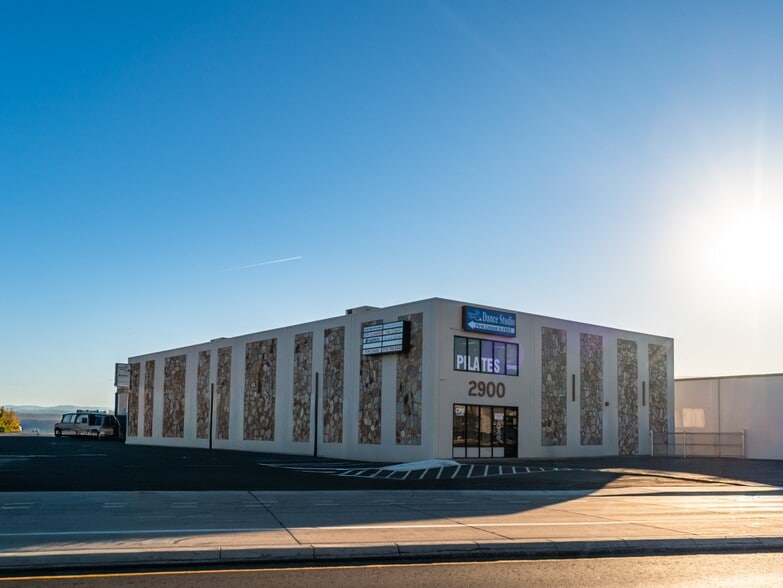 2920-2920 Mill St, Reno, NV for lease - Building Photo - Image 2 of 10