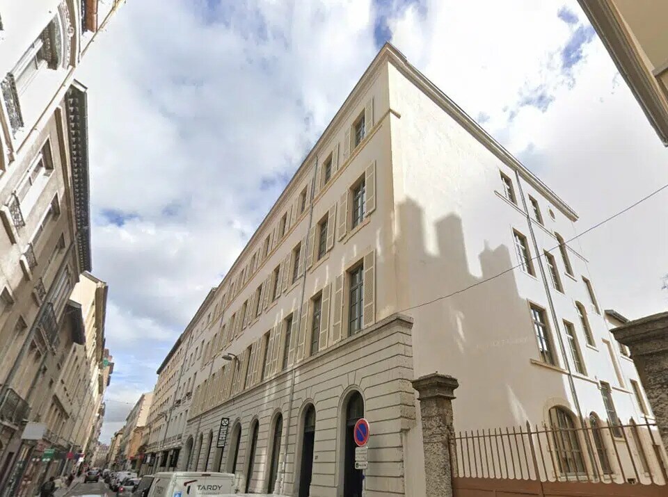 Office in Lyon for lease Building Photo- Image 1 of 15