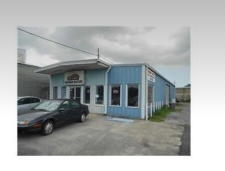 7411 Saint Bernard Hwy, Arabi, LA for sale Primary Photo- Image 1 of 1