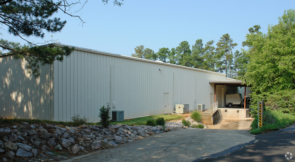 3001 Spring Forest Rd, Raleigh, NC for sale - Building Photo - Image 3 of 7