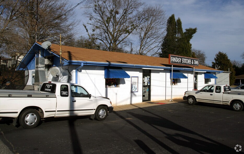 11610 Asheville Hwy, Inman, SC for sale - Primary Photo - Image 1 of 1