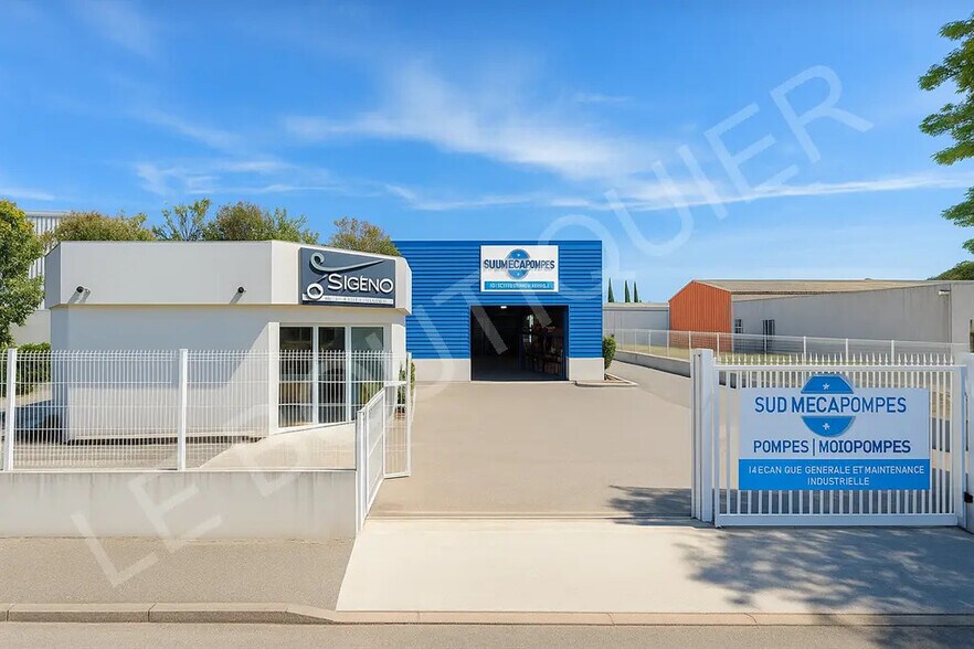 Retail in Saint-Mitre-les-Remparts for sale - Building Photo - Image 1 of 3