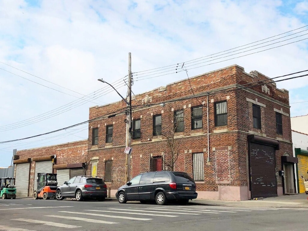 1318 Oakpoint Ave, Bronx, NY for sale Building Photo- Image 1 of 1