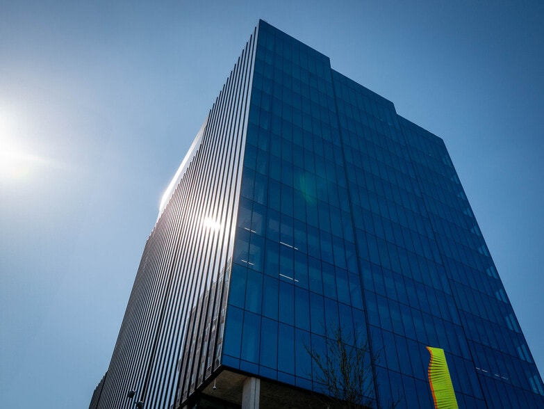 The Quad, Reading for lease - Building Photo - Image 3 of 19