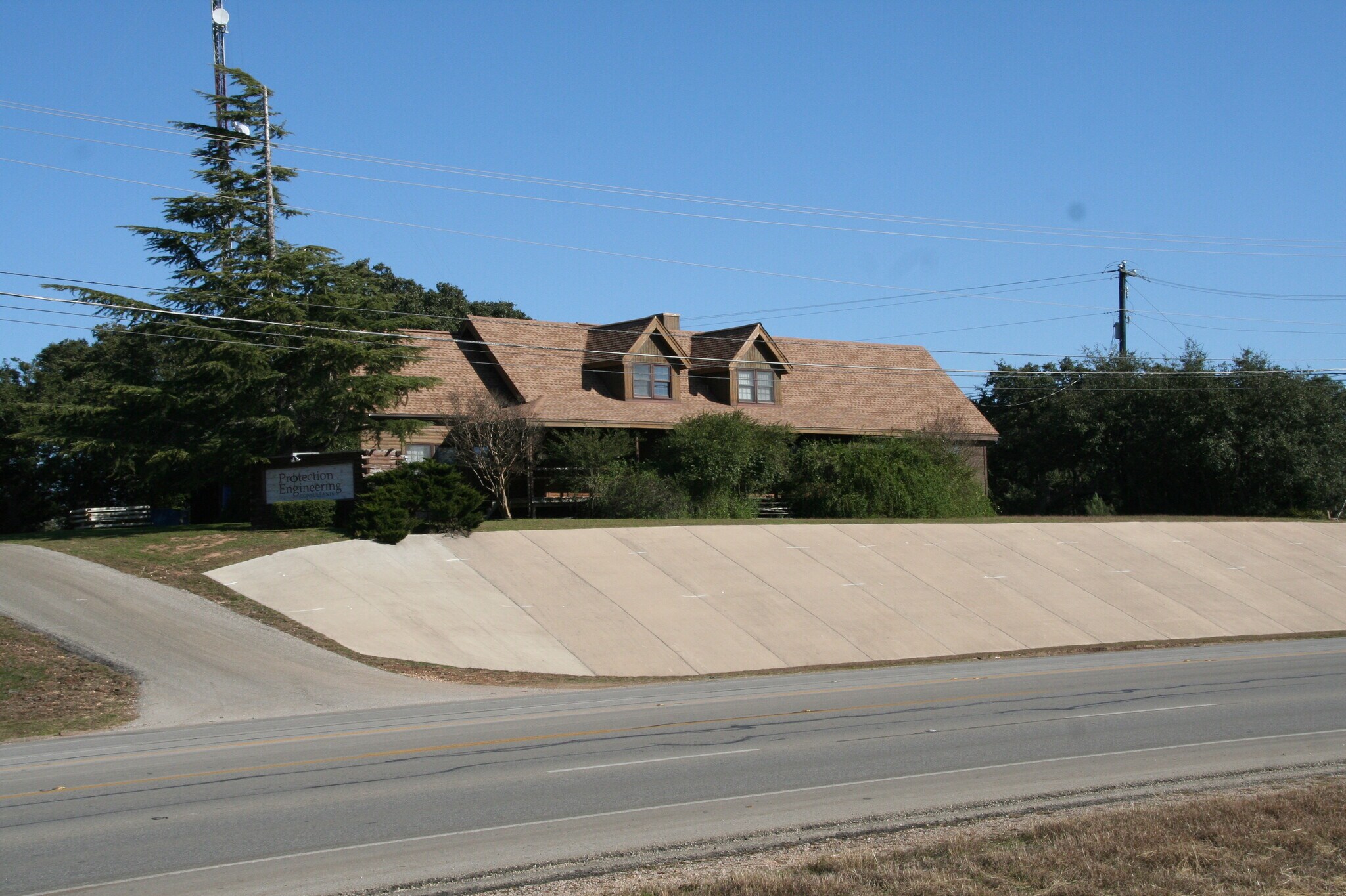 4225 E Highway 290, Dripping Springs, TX for sale Primary Photo- Image 1 of 1