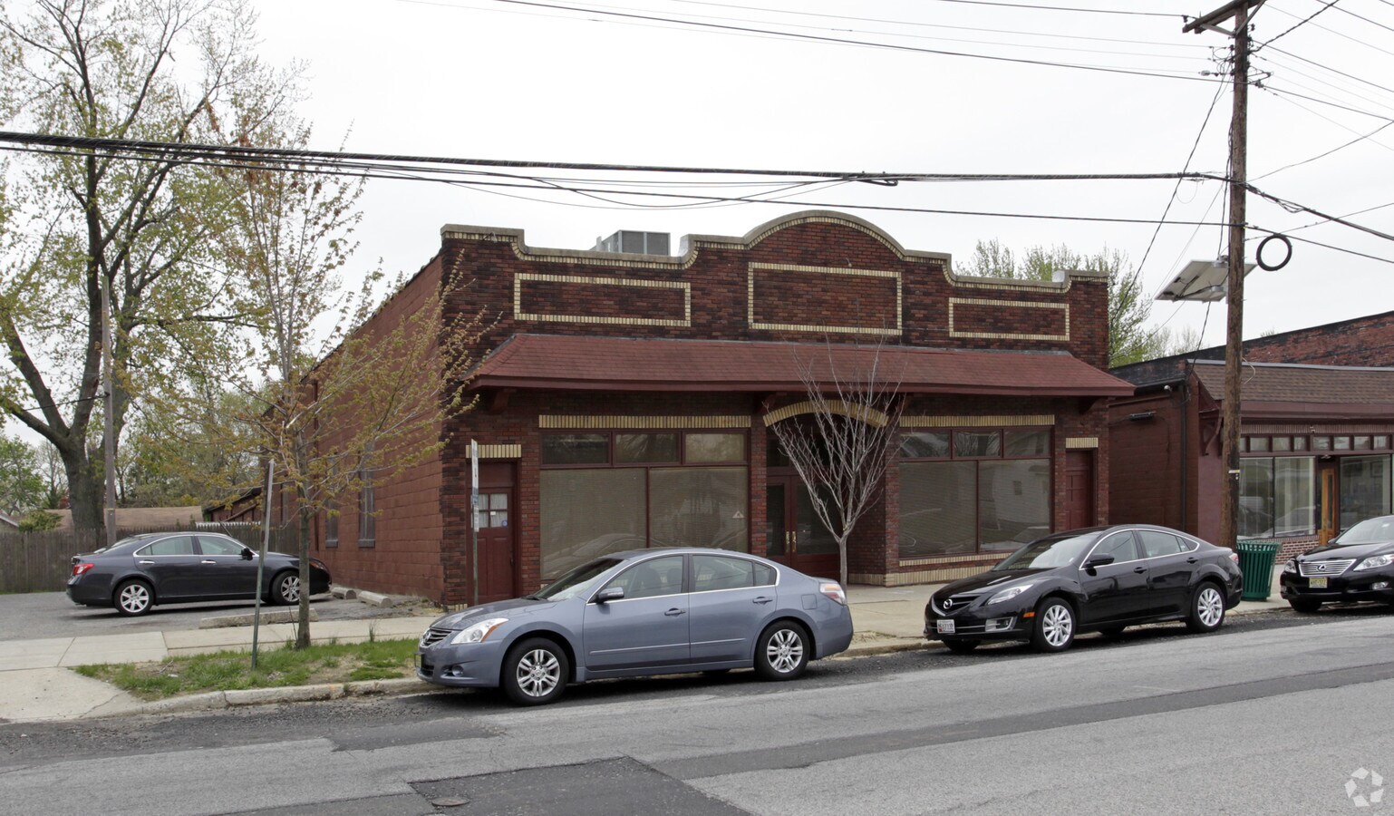 706 W Maple Ave, Merchantville, NJ 08109