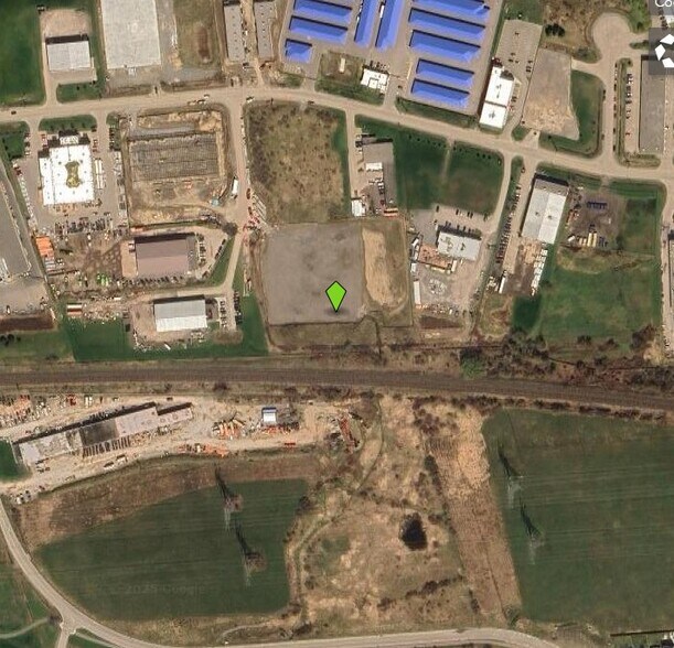 41 Britton Crt, Clarington, ON for lease - Primary Photo - Image 1 of 1