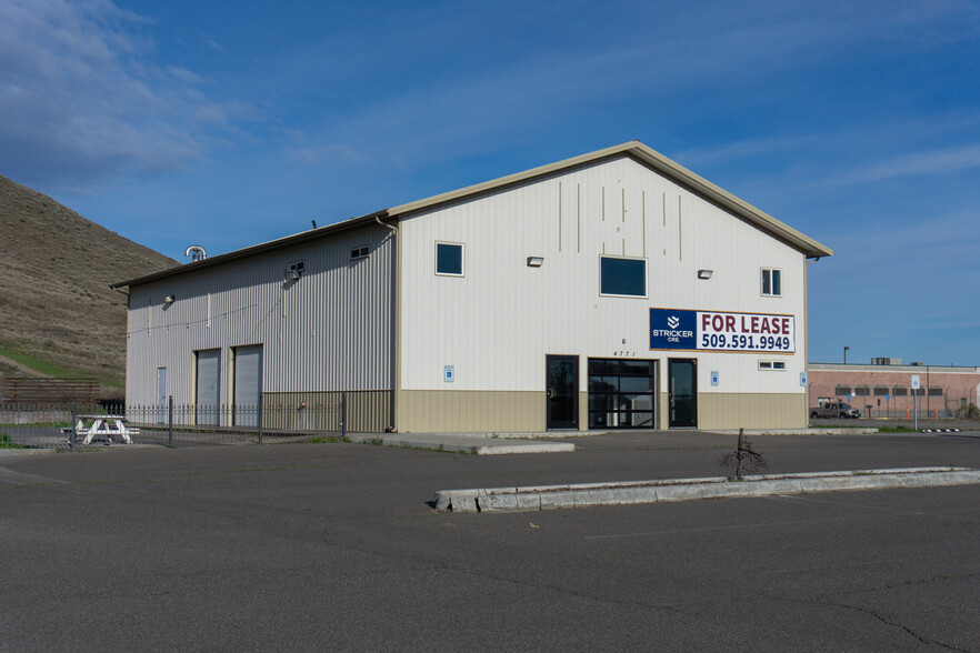 4771 W Van Giesen St, West Richland, WA for lease - Building Photo - Image 2 of 26