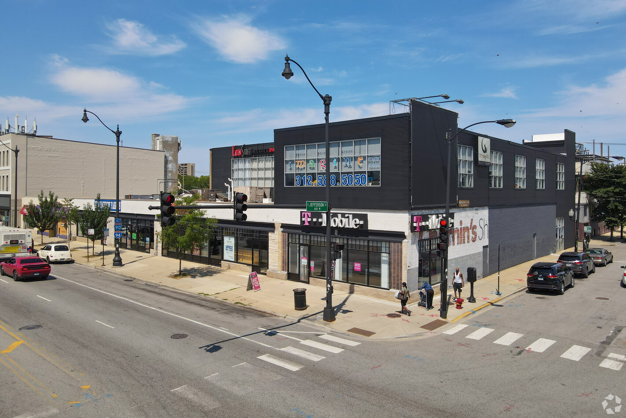 600-614 W Roosevelt Rd, Chicago, IL for lease Primary Photo- Image 1 of 5