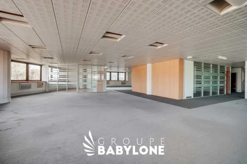 162 Avenue De Stalingrad, Colombes for lease - Interior Photo - Image 2 of 7