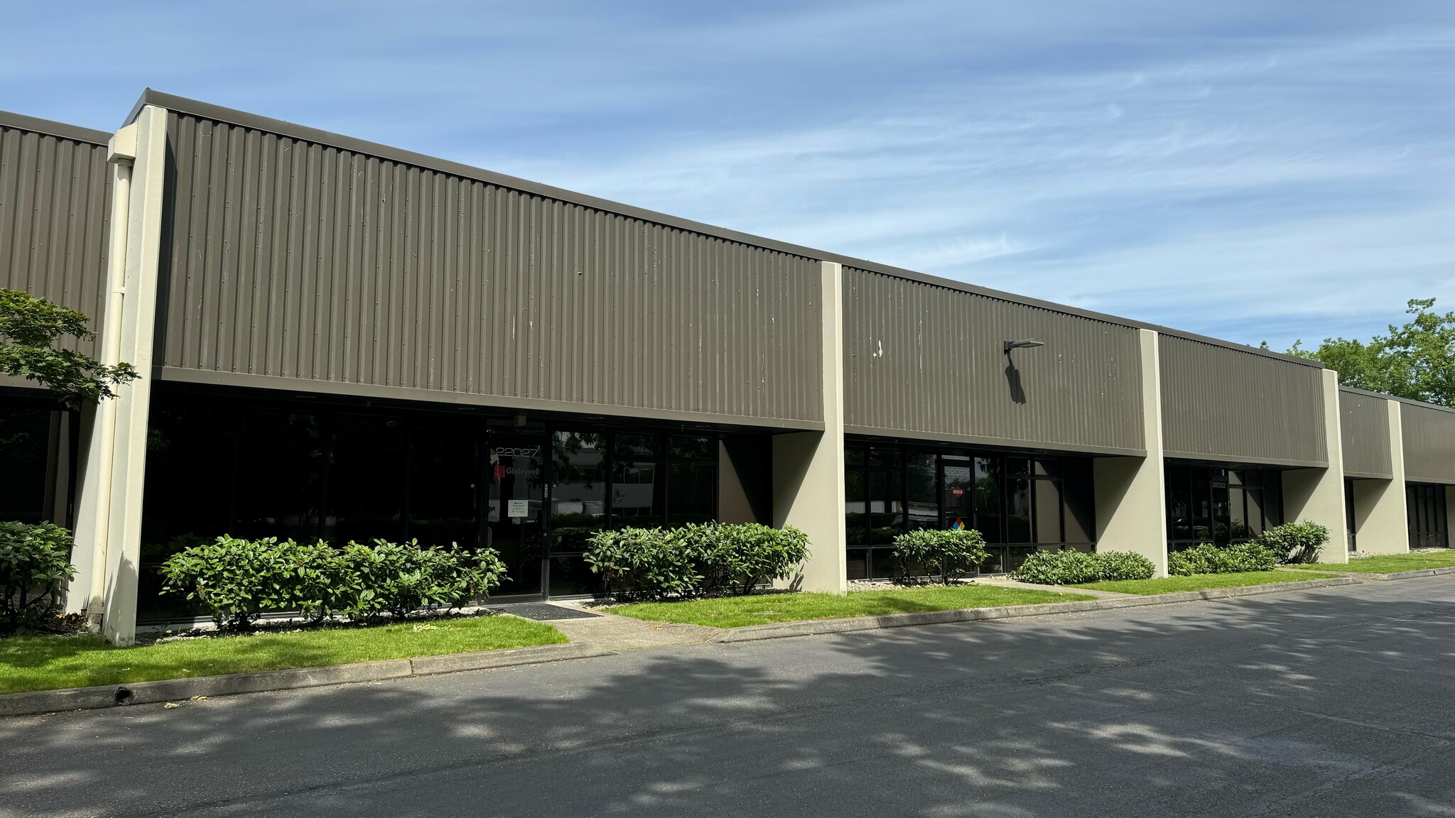 22017-22035 70th Ave S, Kent, WA for lease Building Photo- Image 1 of 11