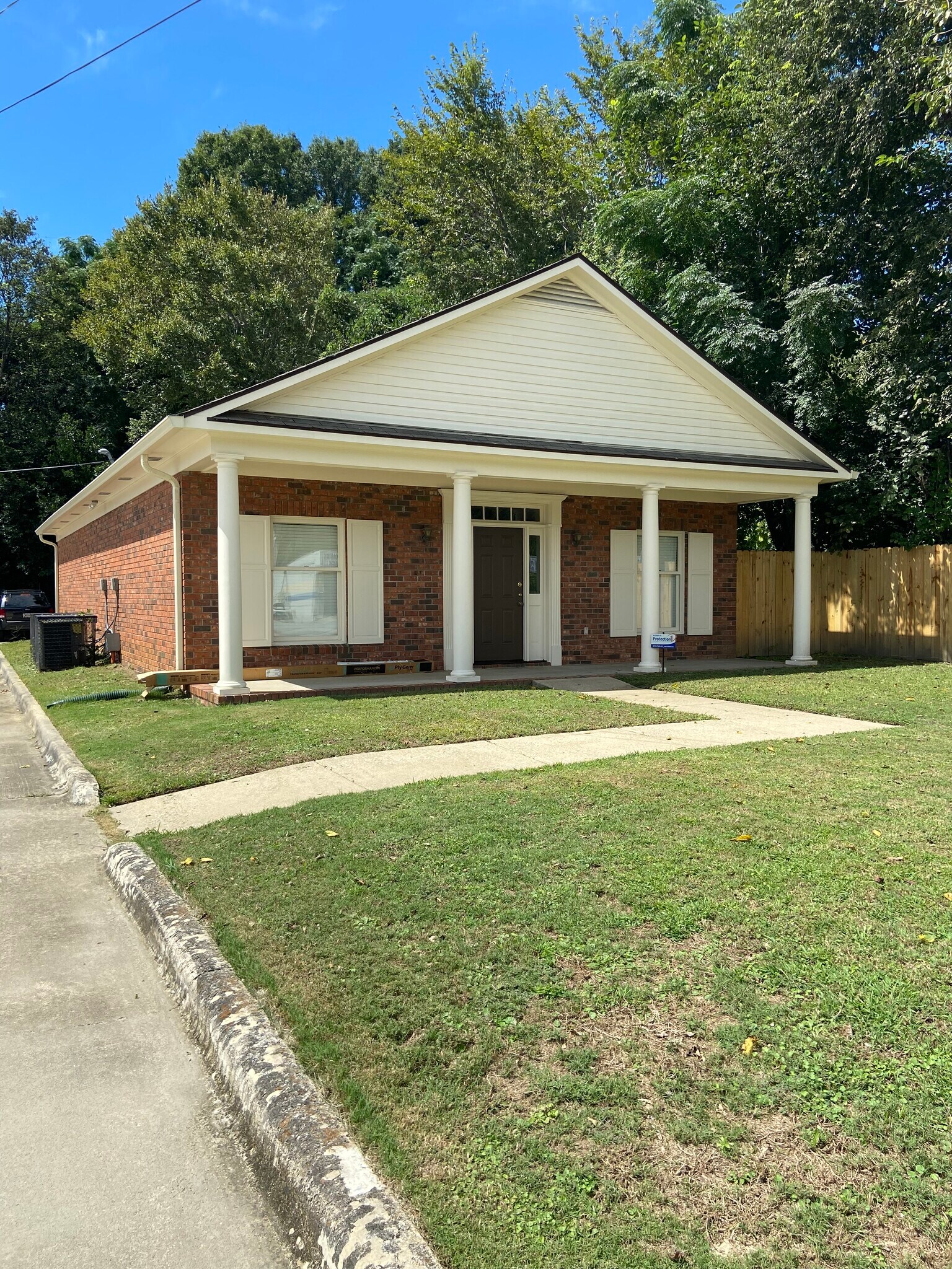 1975 Veterans Pky, Columbus, GA for sale Primary Photo- Image 1 of 1