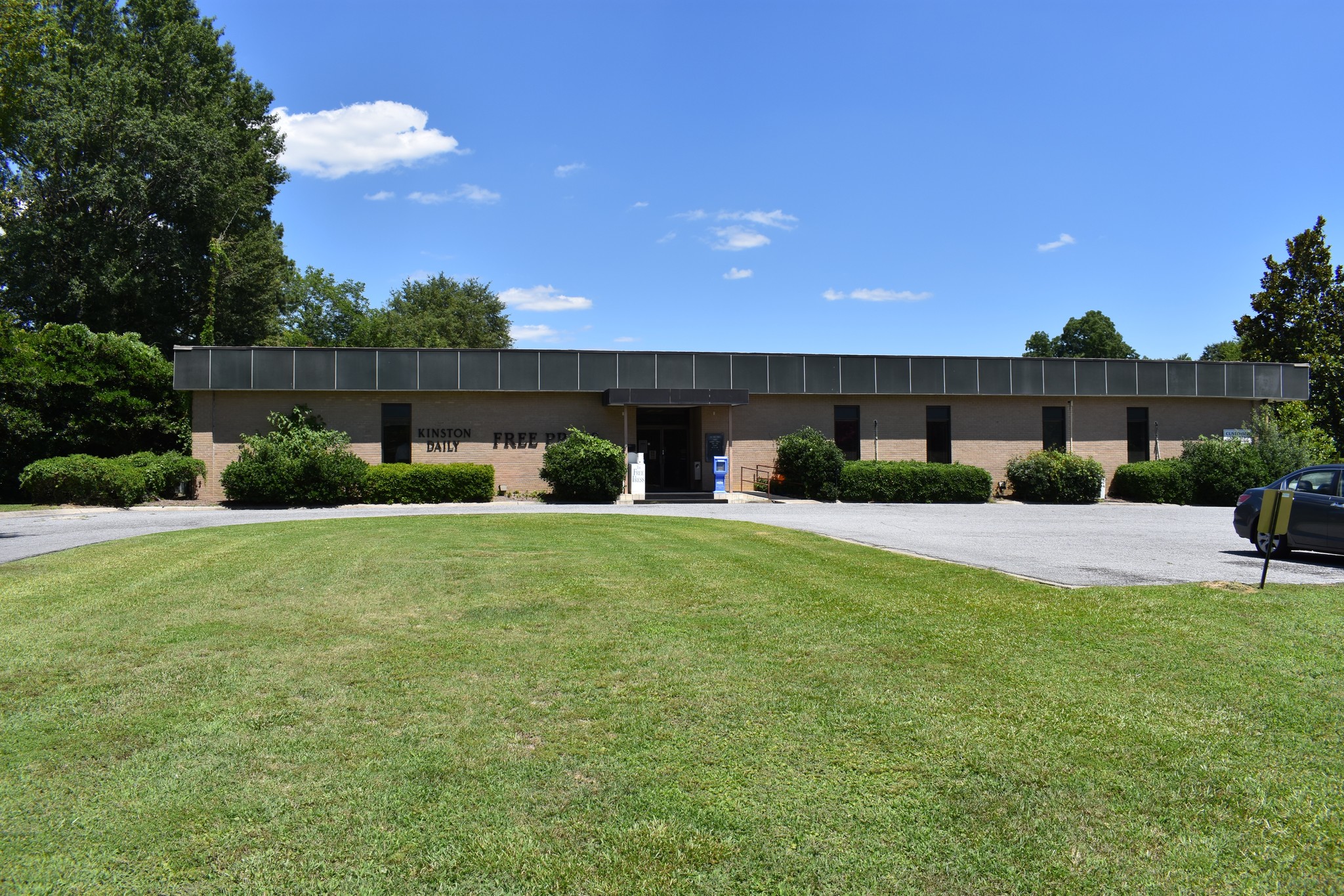 2103 N Queen St, Kinston, NC for sale Primary Photo- Image 1 of 1