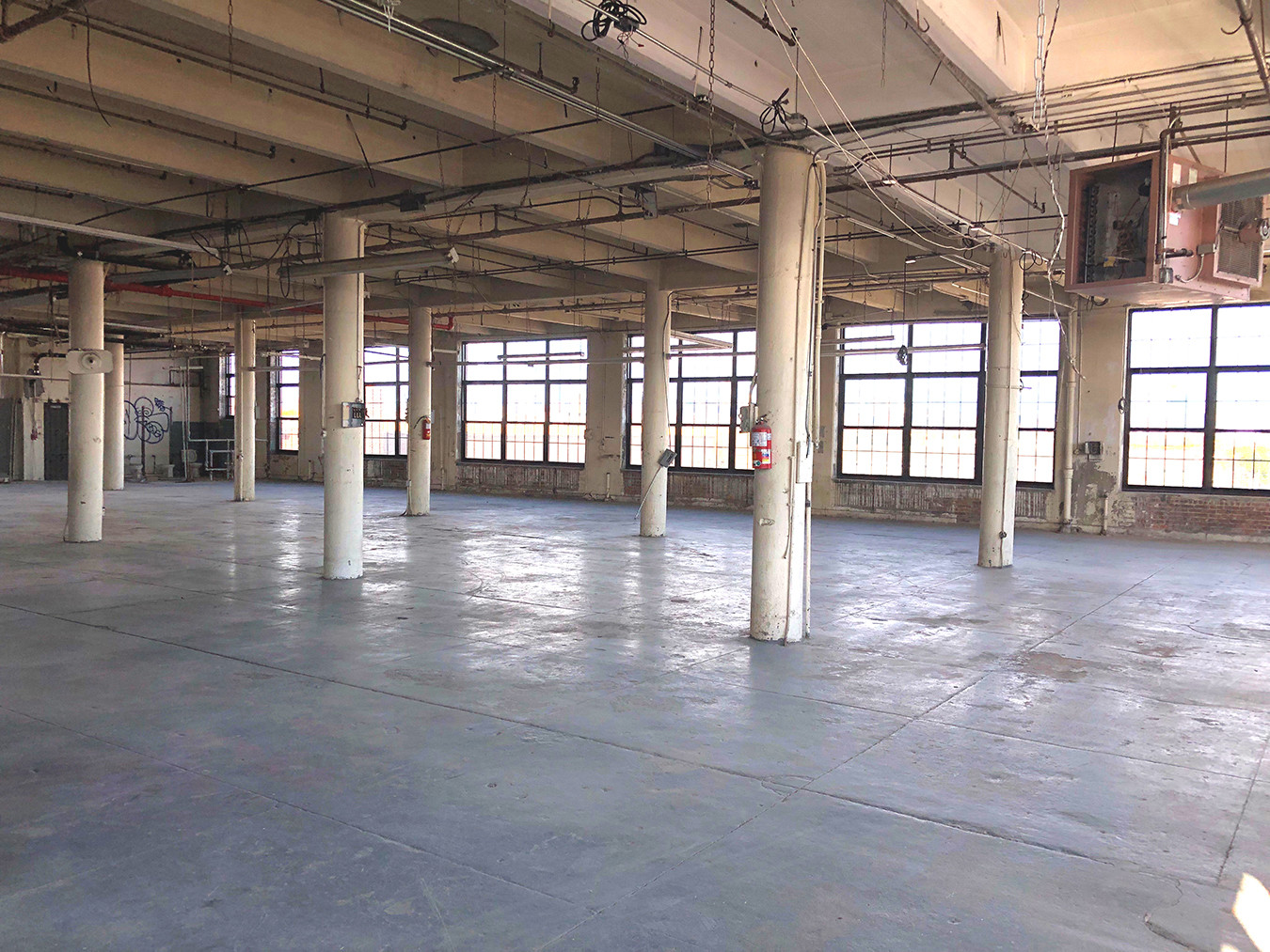 538 Johnson Ave, Brooklyn, NY 11237 - Flex for Lease | LoopNet